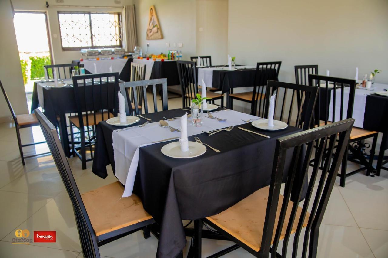 Douglas Lodge & Apartments Λιλόνγκουε Εξωτερικό φωτογραφία