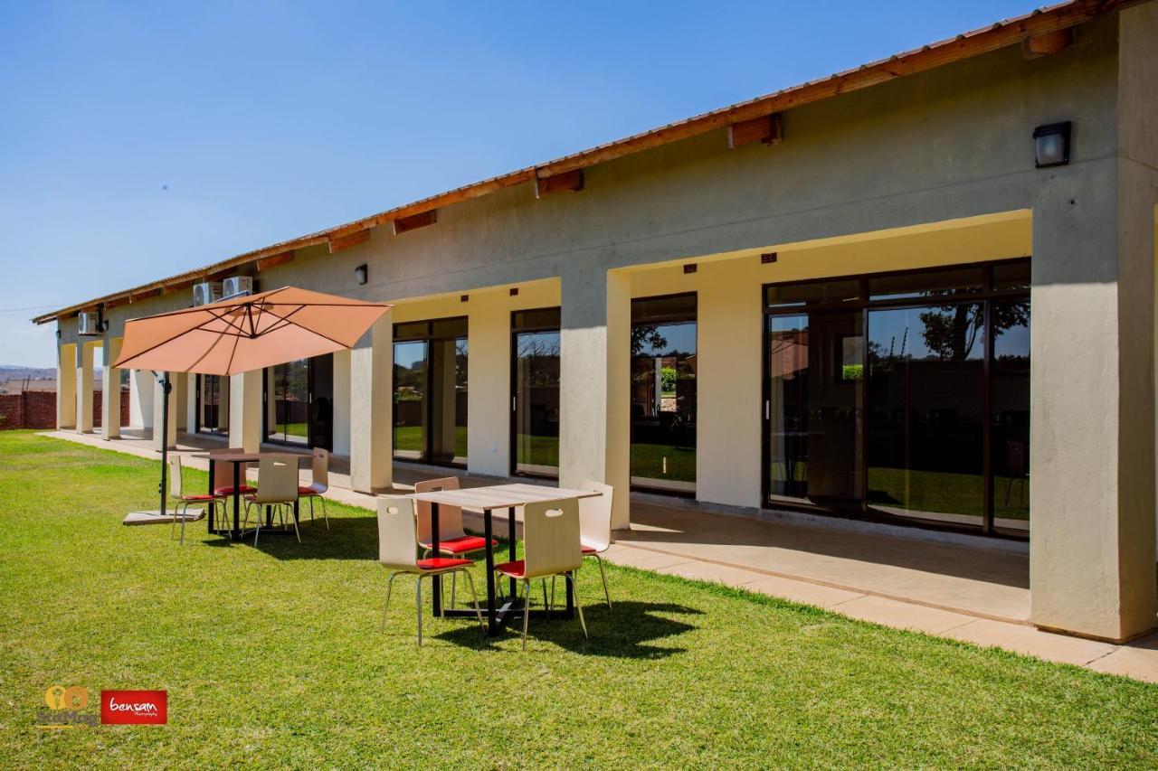 Douglas Lodge & Apartments Λιλόνγκουε Εξωτερικό φωτογραφία